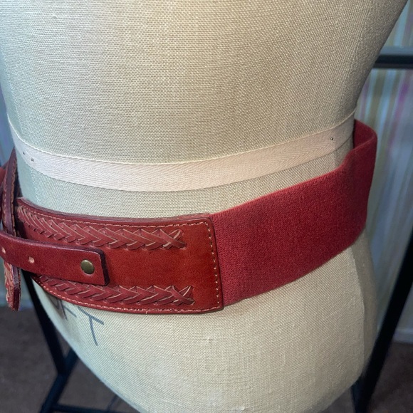 Linia pelle leather belt - Picture 3 of 6